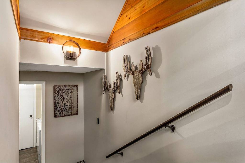 Rustic Chic Banff Mountain Home in Banff, Banff-Nationalpark