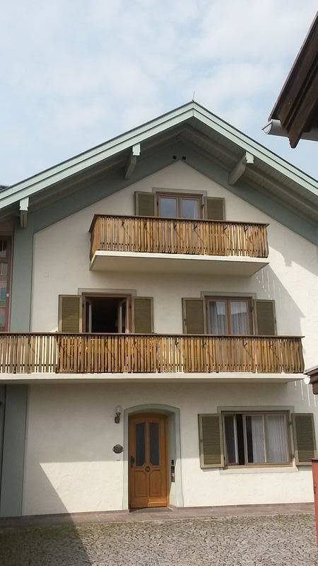 Ganze Ferienwohnung, Ferienwohnung Zäch - Ferienwohnung in Zentrumsnähe mit 2 sep. Schlafzimmern und großer Sonnenterrasse, 65qm in Prien, Prien am Chiemsee