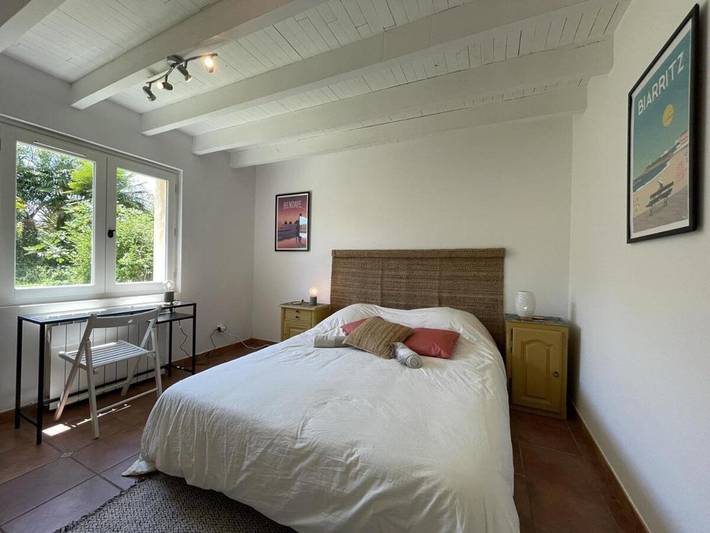 Location de vacances pour 10 personnes, avec Terrasse ainsi que Jardin et Vue dans Baigts-de-Béarn - 4