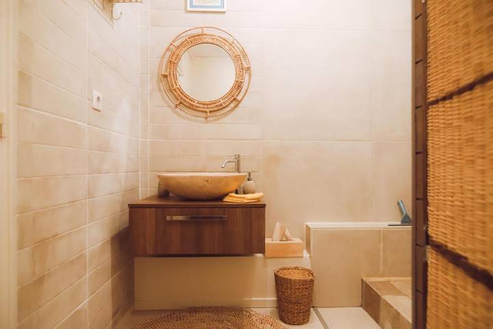 Chambre d’hôte pour 5 personnes, avec jardin à Saint-Désiré - 4