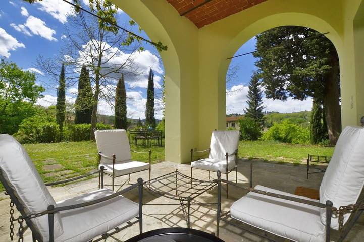 Agriturismo per 4 persone, con terrazza e giardino in Impruneta