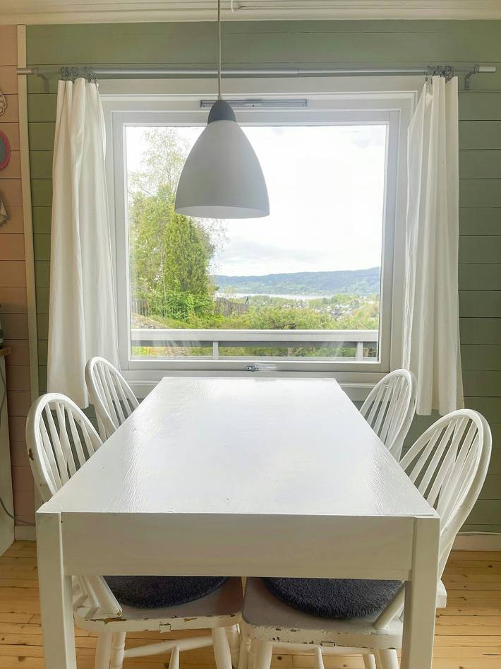 Fjordblick von der Familienhütte auf dem Hügel in Drøbak in Drøbak, Frogn
