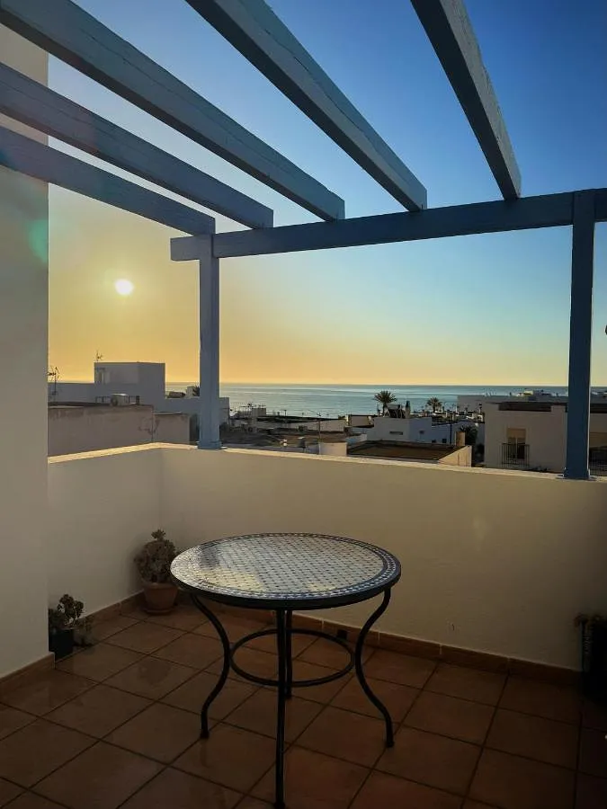 Apartamento de vacaciones para 2 personas, con vistas y balcón - 1