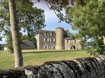 Chambre d’hôte pour 2 personnes, avec piscine et jardin dans l' Aveyron