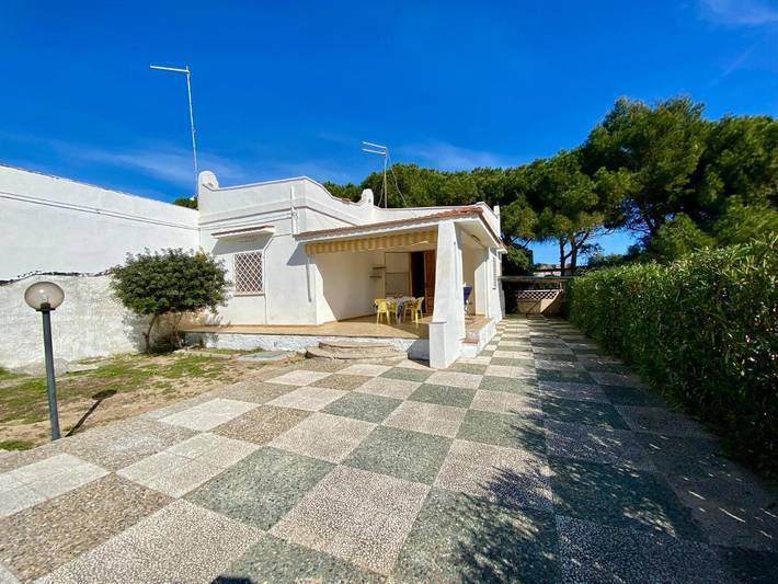 Villa pour 6 personnes, avec Balcon ainsi que Terrasse et Jardin à Maruggio