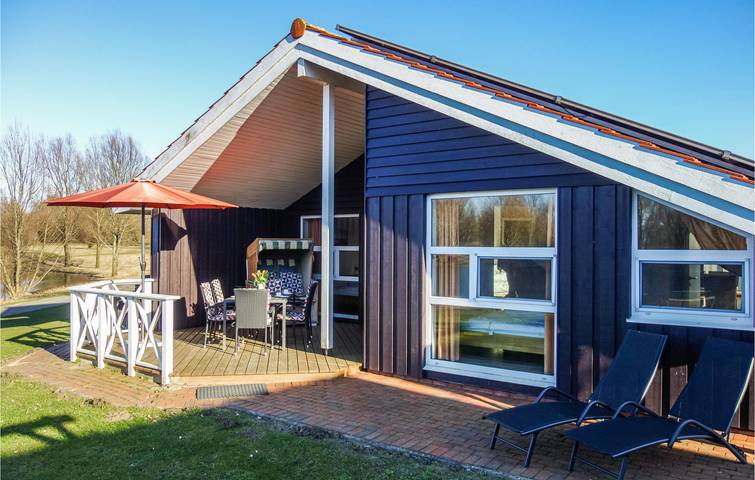 Geräumige Wohnung mit Parkplatz & Garten bei Otterndorf in Otterndorf, Cuxland
