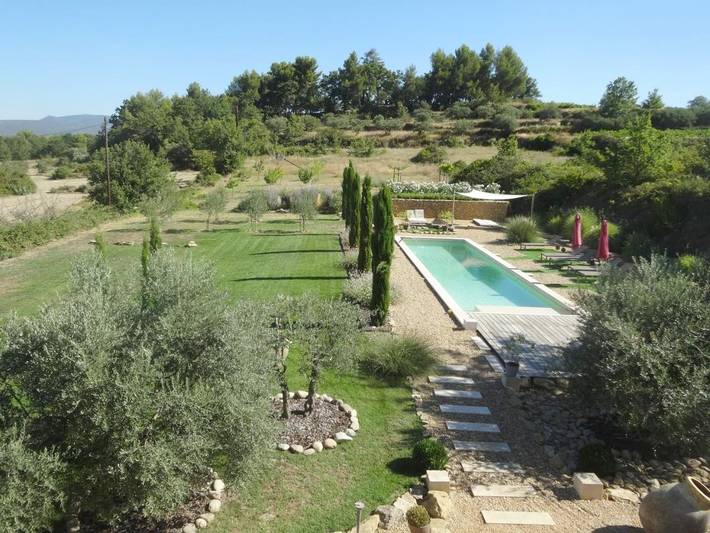 Maison d’hôte pour 2 personnes, avec piscine et jardin ainsi que terrasse et vue à Oppède - 2