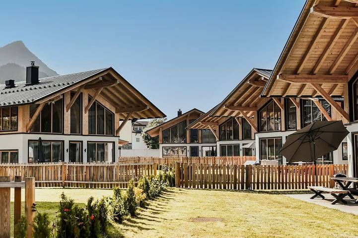 Chalet für 8 Personen, mit Sauna und Garten sowie Terrasse, mit Haustier in Bichlbach