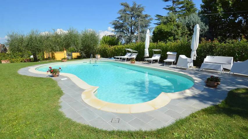 Casa vacanza per 5 persone, con giardino e piscina a Marsciano
