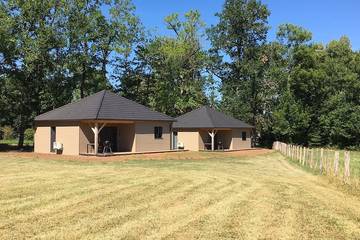 Location de vacances pour 9 personnes, avec terrasse et jardin à Varetz