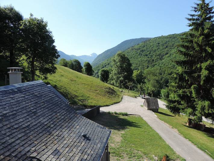 Gîte pour 4 personnes, avec balcon et jardin à Cazaux-Debat - 3