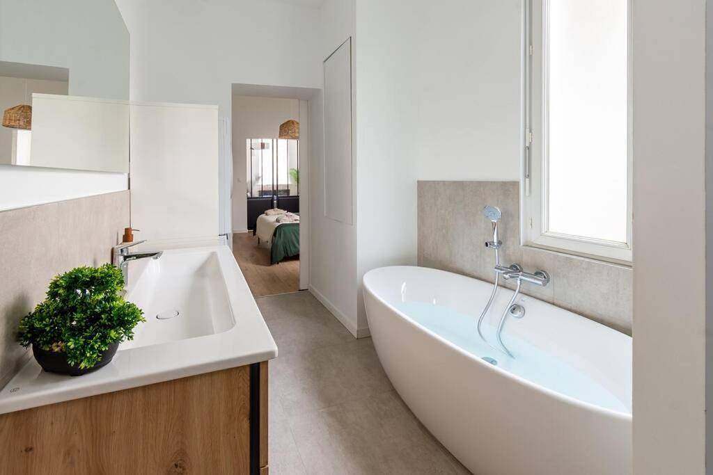 Appartement entier, One-Bedroom Apartment in Lille, Région de Lille