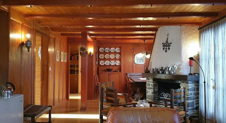 Maisonnette n° 19,  Chalet neben dem Spielplatz gelegen in Chalais (Schweiz), Walliser Alpen