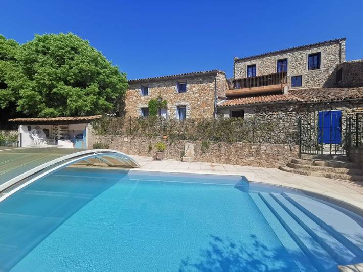 Gîte pour 4 personnes, avec Terrasse et Piscine à Saint-André-de-Buèges