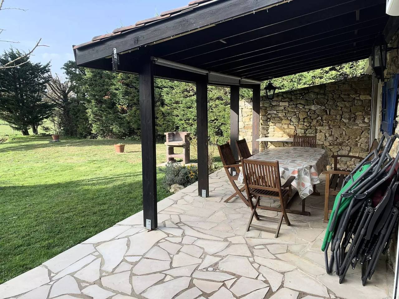 Maison 5 Personnes in La Bégude-de-Mazenc, Région de nyons