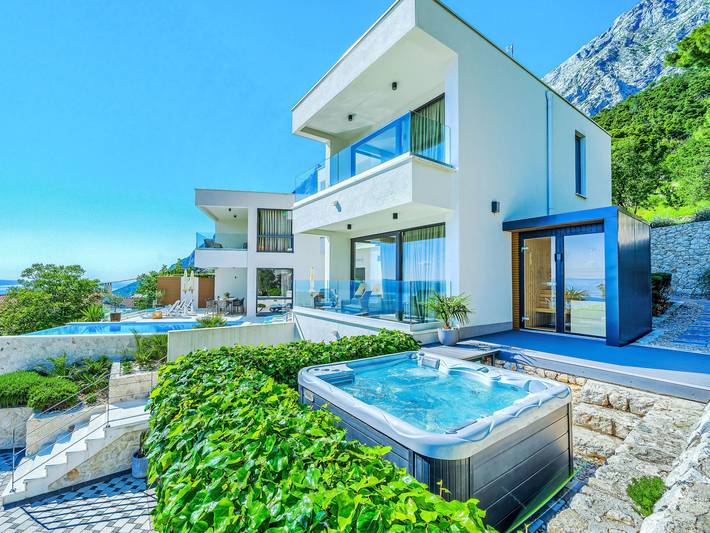 Ferienhaus für 8 Personen, mit Garten und Sauna sowie Terrasse, mit Haustier