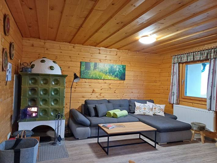 Gemütliche Almhütte direkt im Skigebiet in Wolfsberg, Lavanttaler Alpen