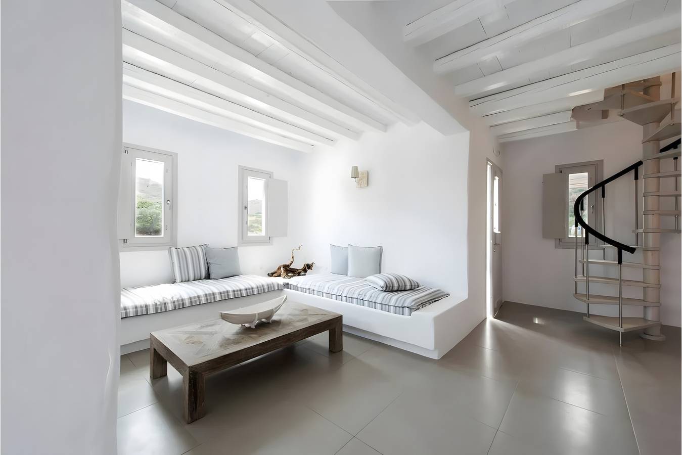 Apartment at 'Echinousa Kimolos Maisonette no1' Hotel with Mountain View in Milos