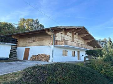 Villa pour 12 personnes, avec jardin et piscine en Suisse