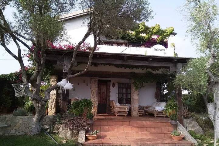 Casa rural para 8 personas, con balcón y jardín, Se admiten mascotas en Los Caños de Meca