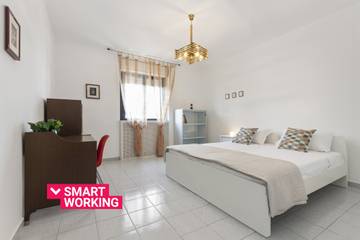 Ferienwohnung für 5 Personen, mit Balkon in Bari