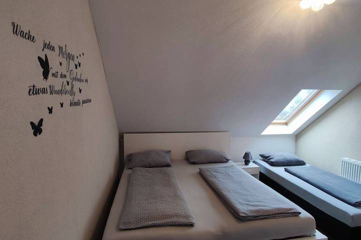 Ferienwohnung für 5 Personen, mit Balkon und Garten in Sehmatal - 2