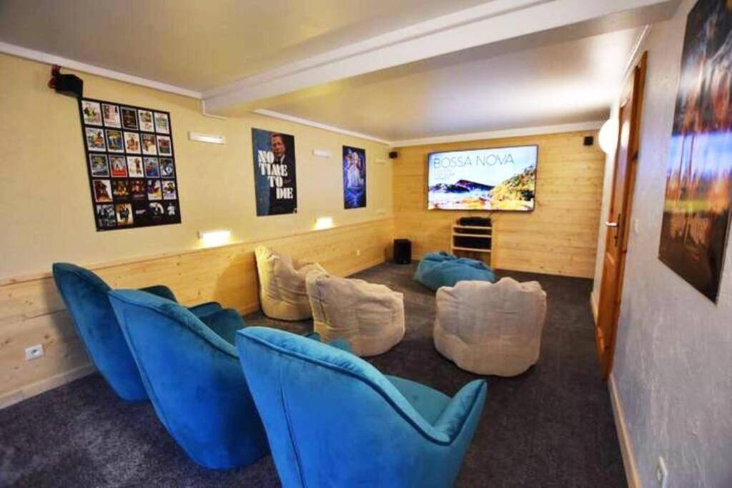 Le Héron 28pers, Malmedy- Home cinéma, balnéo, sauna, jardin in Malmedy, Naturpark Hohes Venn