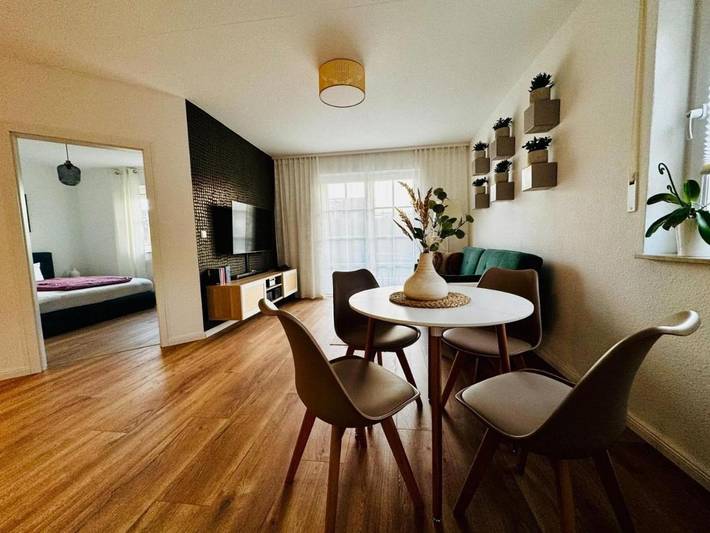 Ferienwohnung für 3 Personen, mit Terrasse und Garten sowie Ausblick in Burkhardtsdorf