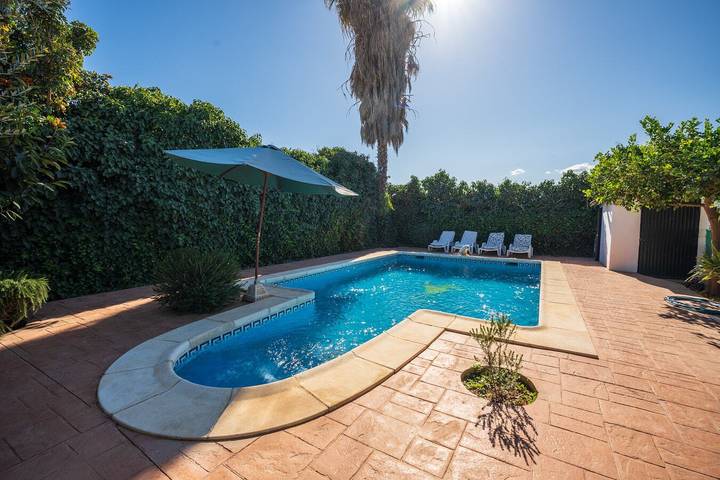 Casa rural para 8 personas, con Terraza y Piscina en Vélez-Málaga