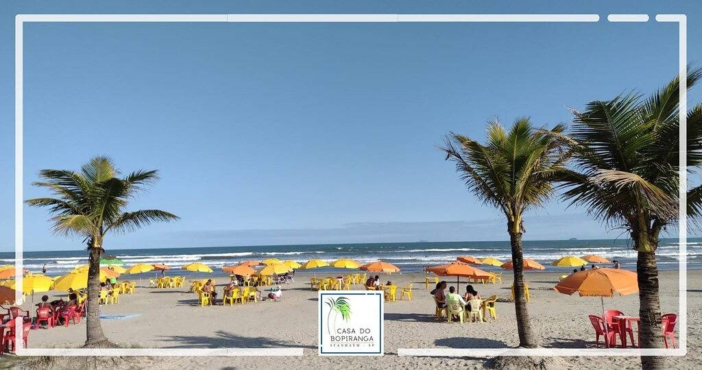 Beach house with pool in Itanhaém, Baixada Santista