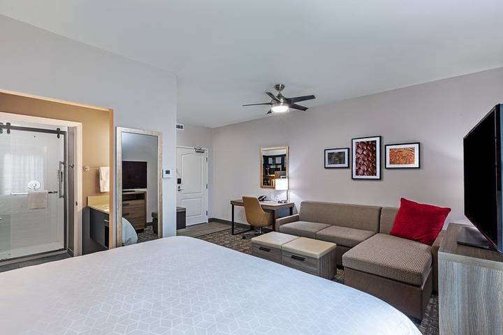 Hotel para 2 personas con piscina in Houston, Condado de Harris