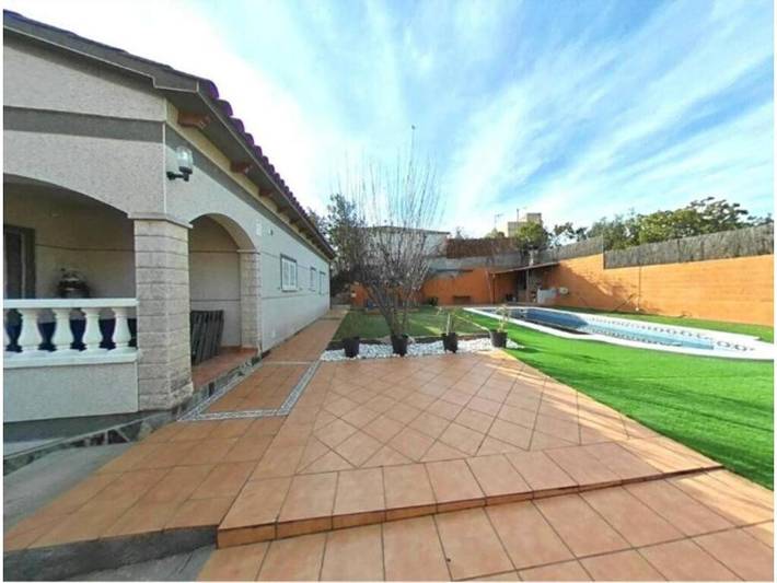 Casas e apartamentos de temporada para 14 pessoas, com Balcão em Costa Dorada
