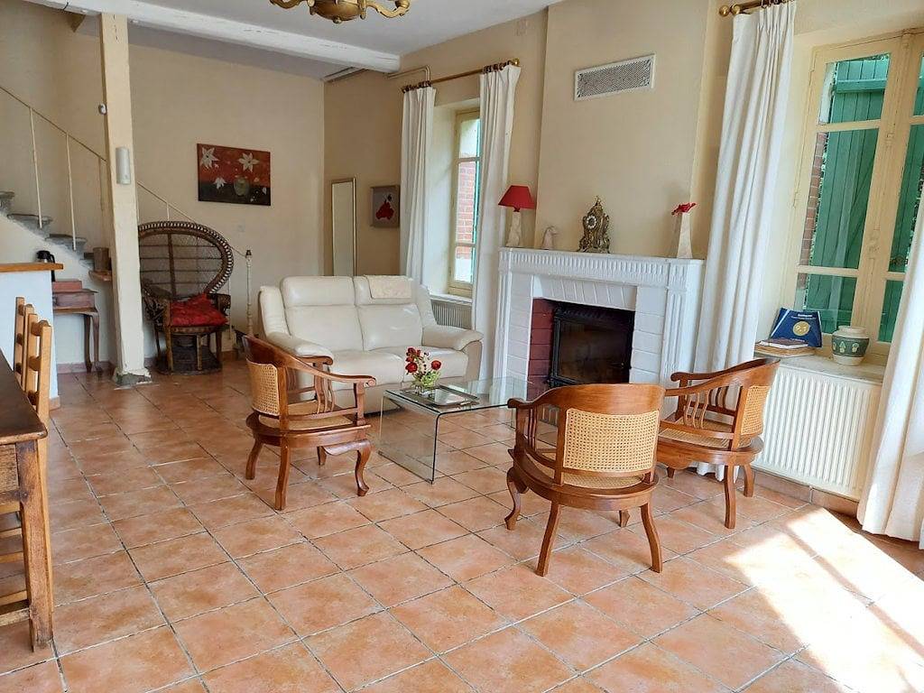 Les Malvaux - Chambre Orange in Huriel, Région de Montluçon