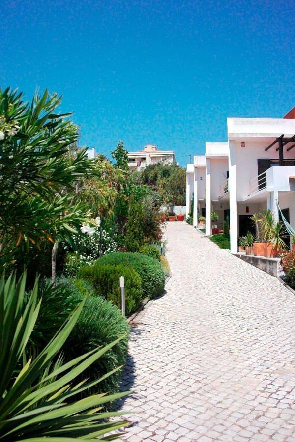 Location de vacances pour 7 personnes, avec piscine ainsi que vue et jardin, animaux acceptés dans Aldeia Do Meco - 2