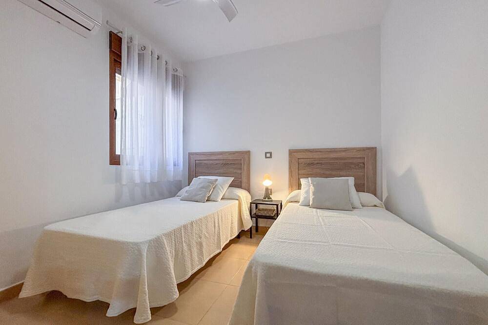 Traumhaftes Haus mit 2 Schlafzimmern in Cartagena in Playa de La Chapineta (Cartagena), Cartagena