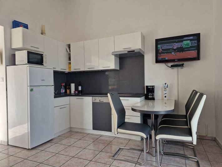 Ganze Wohnung, Unterkunft mit wunderschönem Meerblick in Stanici, Omis-Riviera