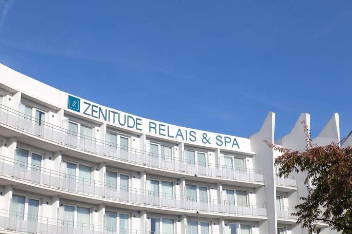 Hôtel pour 4 personnes, avec terrasse et sauna ainsi que piscine et jacuzzi, animaux acceptés dans Aéroport Paris-Charles de Gaulle - 3