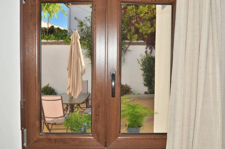 Chalet para 8 personas, con jardín en Vega de Granada - 4