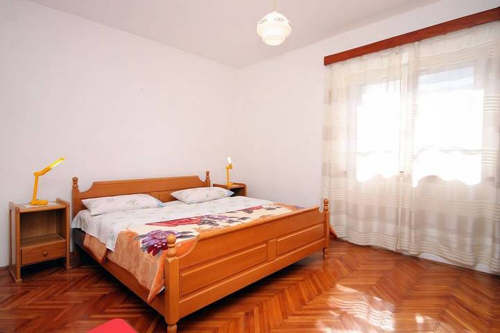 Ganze Wohnung, 2-Zimmer-Ferienwohnung am Strand Lumbarda (Korcula in Lumbarda, Korcula