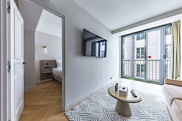 Gîte pour 4 personnes, avec balcon dans Theatre Edouard Vii Paris - 2