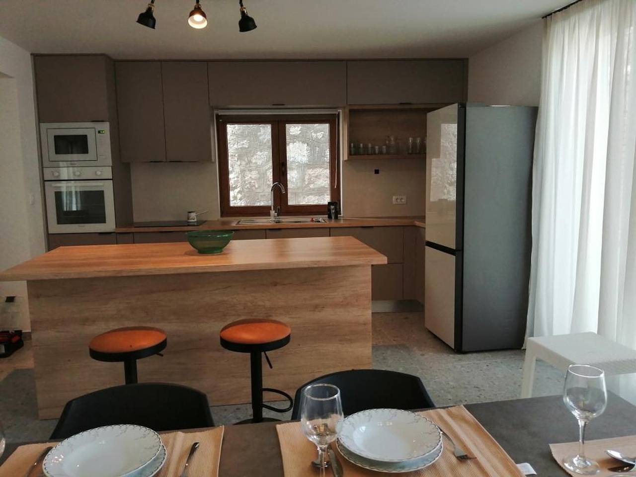 Ferienhaus in Vrgorac mit Terrasse, Klimaanlage, W-Lan, Waschmaschine (5226-1) in Makarska Riviera