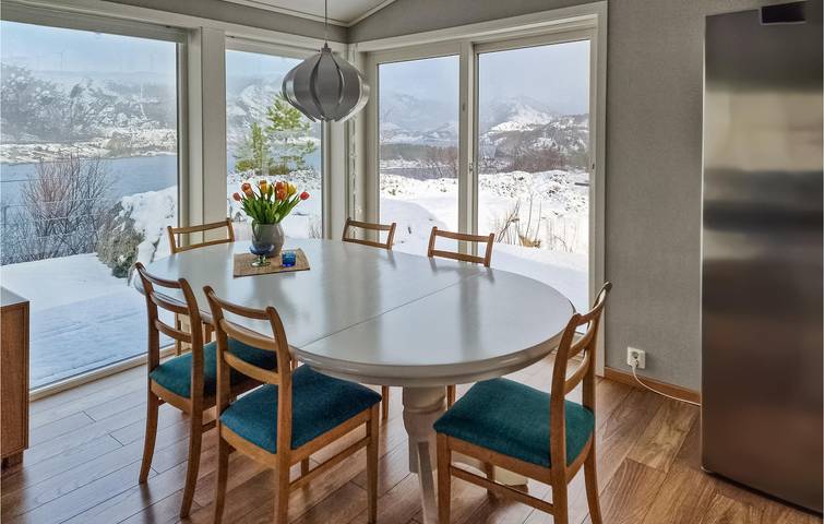 Ferienhaus für 9 Personen, mit Terrasse und Garten in Tröndelag - 3