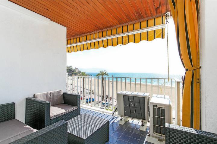 Ferienwohnung für 8 Personen, mit Terrasse, mit Haustier in Lloret de Mar - 3