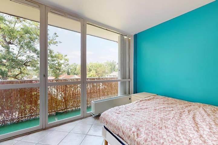 Gîte pour 7 personnes, avec jardin à Cergy - 3