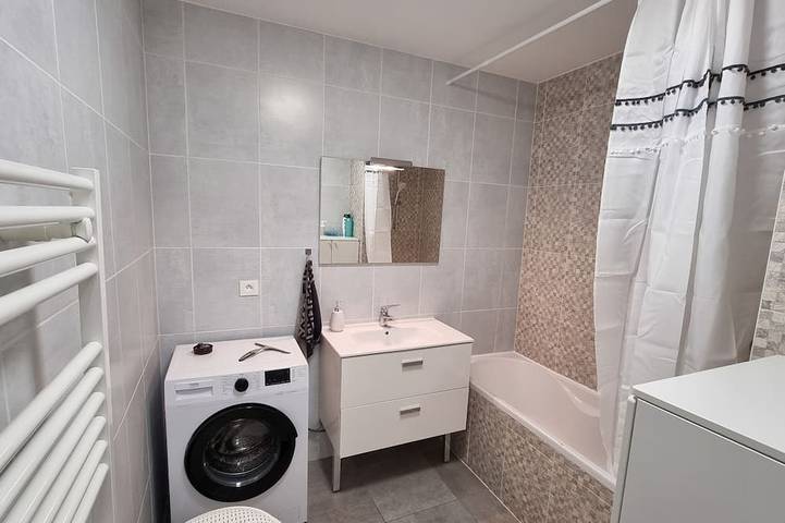 Gîte pour 4 personnes, avec balcon à Chassieu - 4