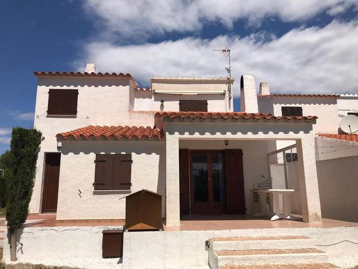 Maison de vacances pour 6 personnes, avec vue ainsi que jardin et piscine