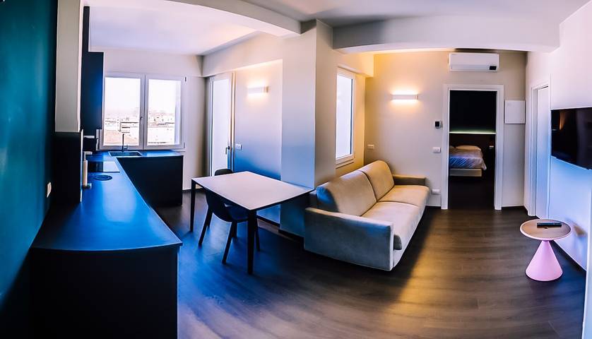 Apartment 'Family Suite Venice Terminal' with Balcony, Wi-Fi and Air Conditioning