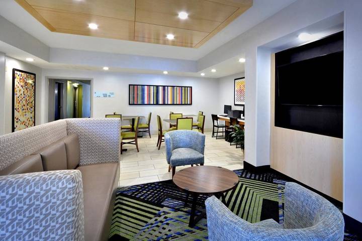 Hôtel pour 4 personnes, avec piscine - 1
