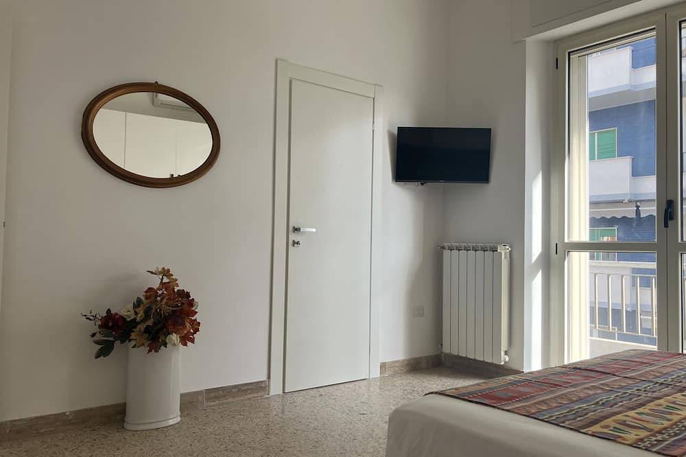 Apartamento entero, Apartamento-Superior-Baño privado externo-Vista a parte del mar-B&B mare mio in Pescara, Costa Adriatica Abruzzo