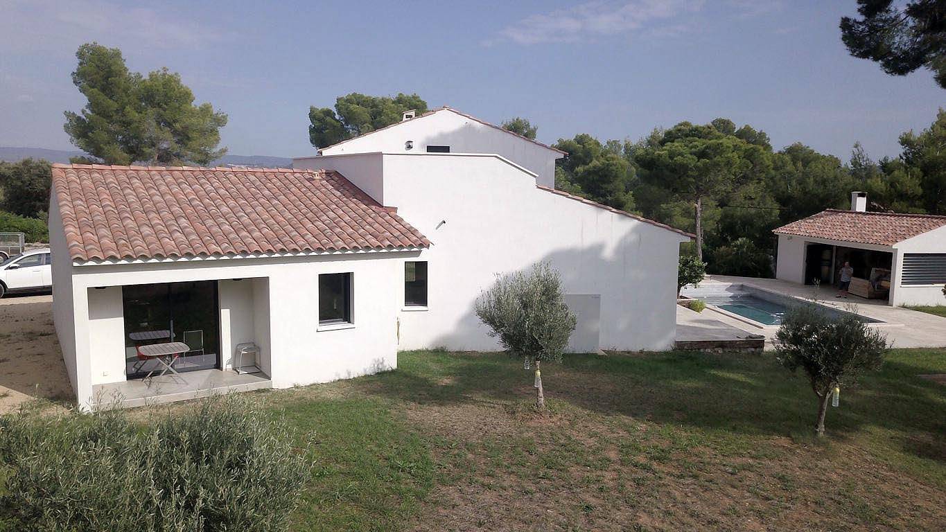 Studio entier, T2 neuf dans villa 3 km de la mer St Cyr/Mer in La Cadière-d'Azur, Région de Toulon